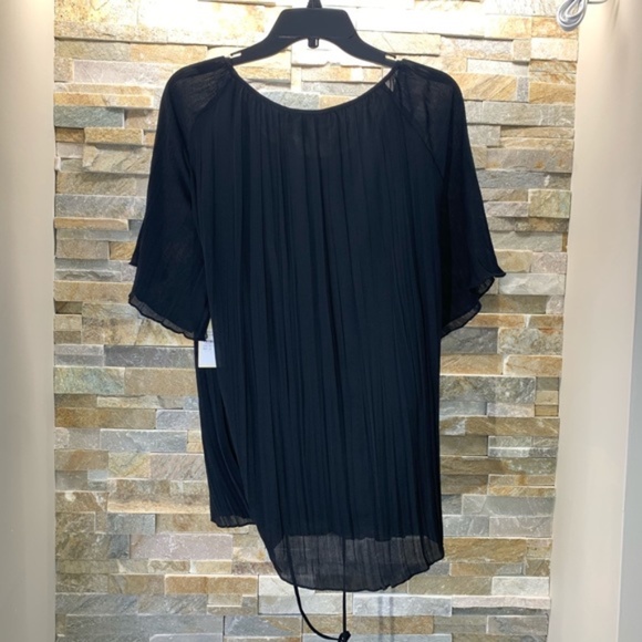 Sejour Crinkle Scoop Neck Top (Plus Size) BOUTIQUE - Picture 4 of 6